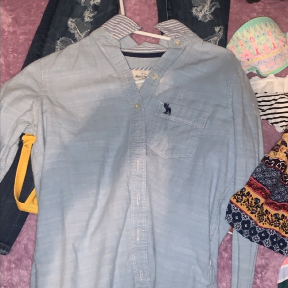 clothes - Picture 6 of 7